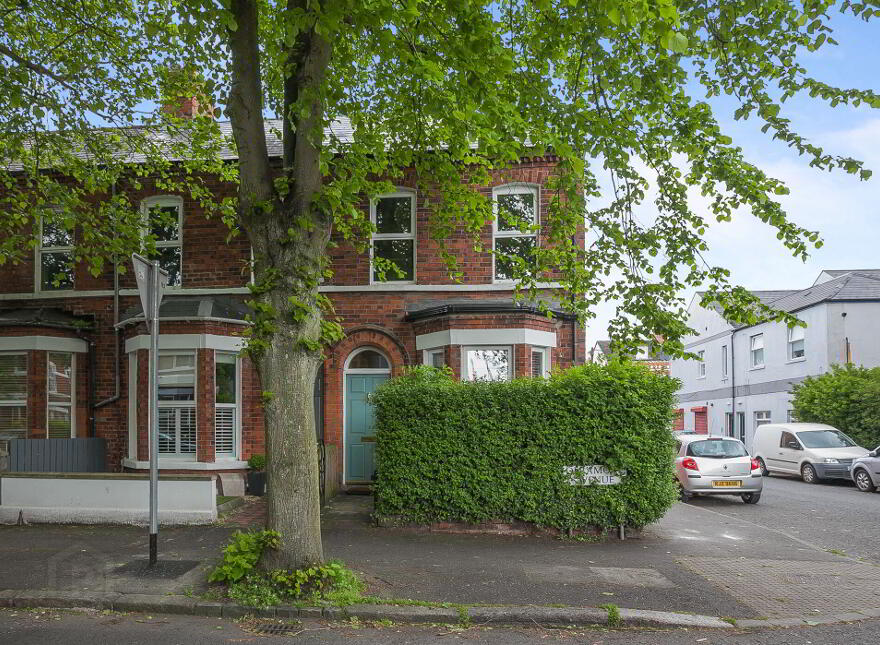 71 Deramore Avenue, Ormeau Road, Belfast, BT7 3ES
