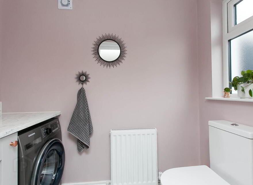 71 Deramore Avenue, Ormeau Road, Belfast, BT7 3ES
