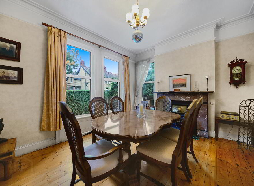 33 Bawnmore Road, Malone, Belfast, BT9 6LA