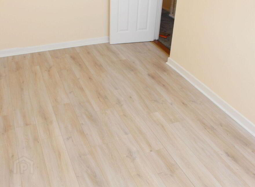 Woodford Heights, Clondalkin, D22H271