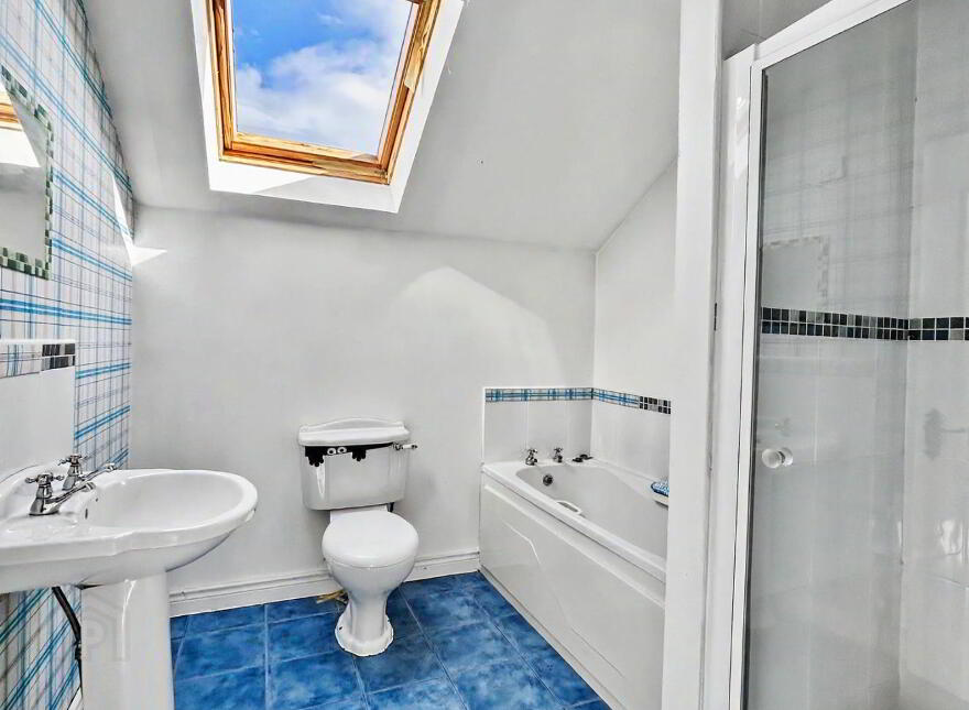 17 Ballinacross Meadows, Nixons Corner, Derry/Londonderry, BT48 9AF