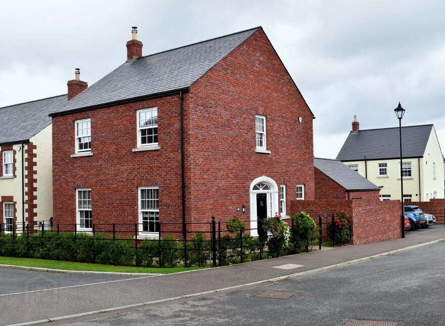 18 Governors Gate Demesne, Royal Hillsborough, BT26 6TU
