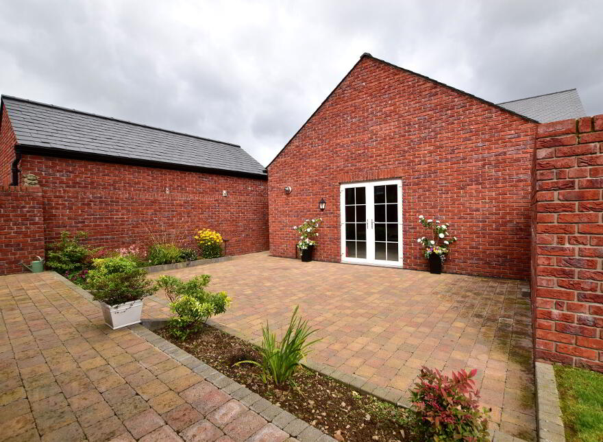 18 Governors Gate Demesne, Royal Hillsborough, BT26 6TU