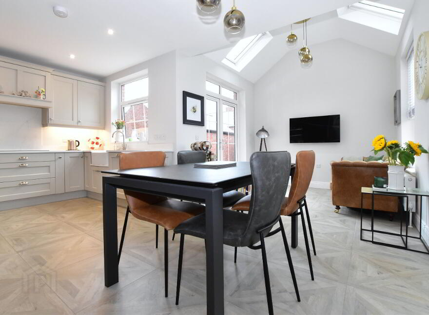 18 Governors Gate Demesne, Royal Hillsborough, BT26 6TU