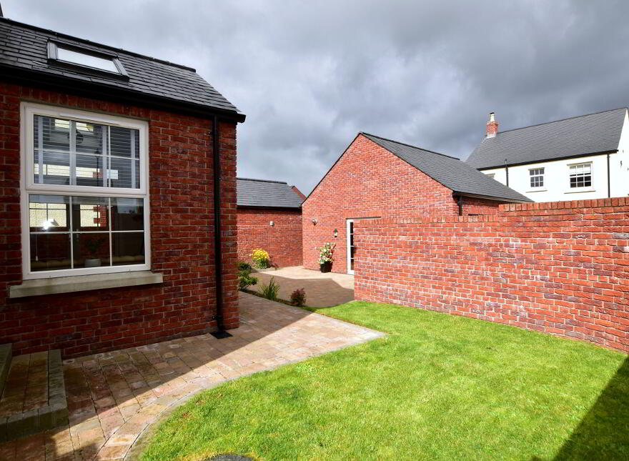 18 Governors Gate Demesne, Royal Hillsborough, BT26 6TU