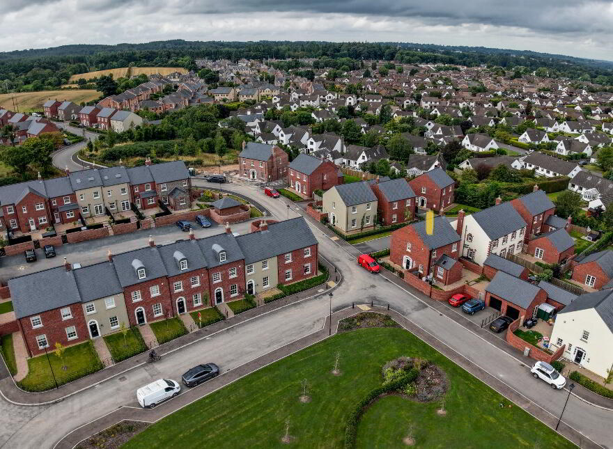 18 Governors Gate Demesne, Royal Hillsborough, BT26 6TU
