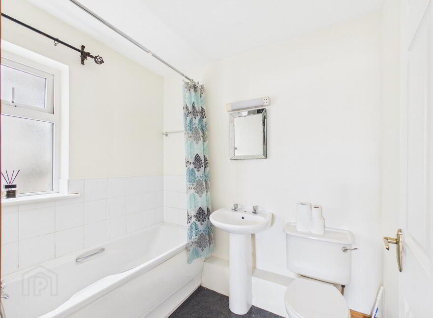 28 Bracken Grove, Old Tramore Road, Kilcohan, X91YY9F