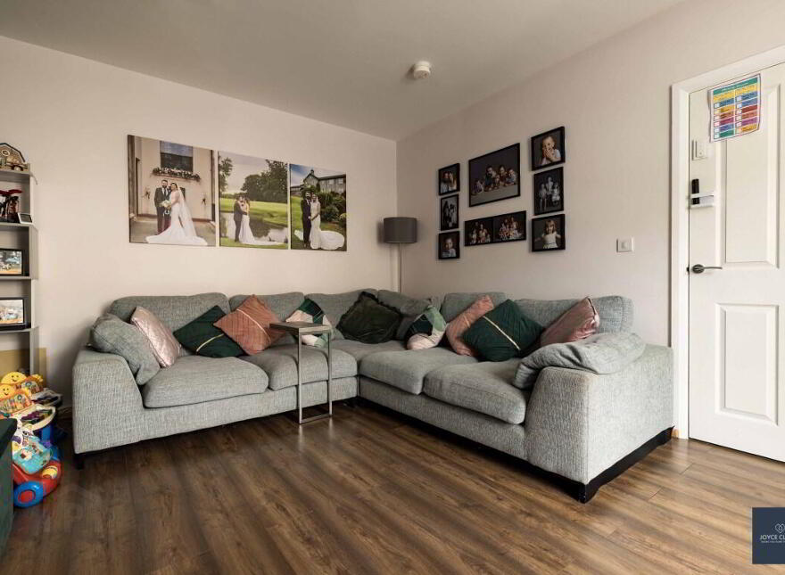 12 Burn Brae Crescent, Banbridge, BT32 4FF