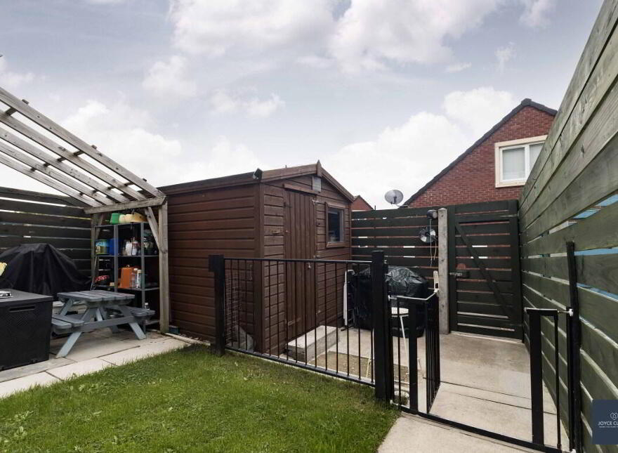 12 Burn Brae Crescent, Banbridge, BT32 4FF