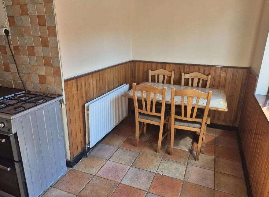 6 Grandview Place, Old Youghal Road, Dillons Cross, T23F9C5
