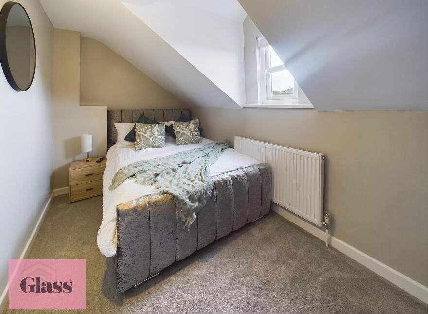 Room 3, 46 Portmore Street, Portadown, Craigavon, BT62 3NF