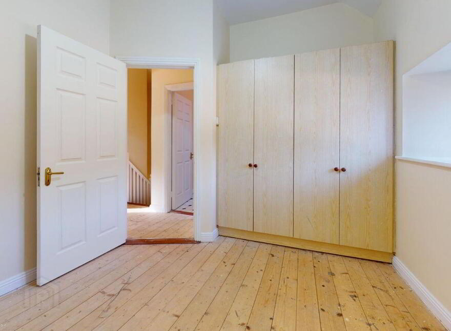 3 The Pillar, King Street, Wexford Town, Y35P8YW
