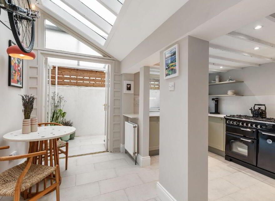 90 South Lotts Road, Ringsend, Ringsend, D04EC83