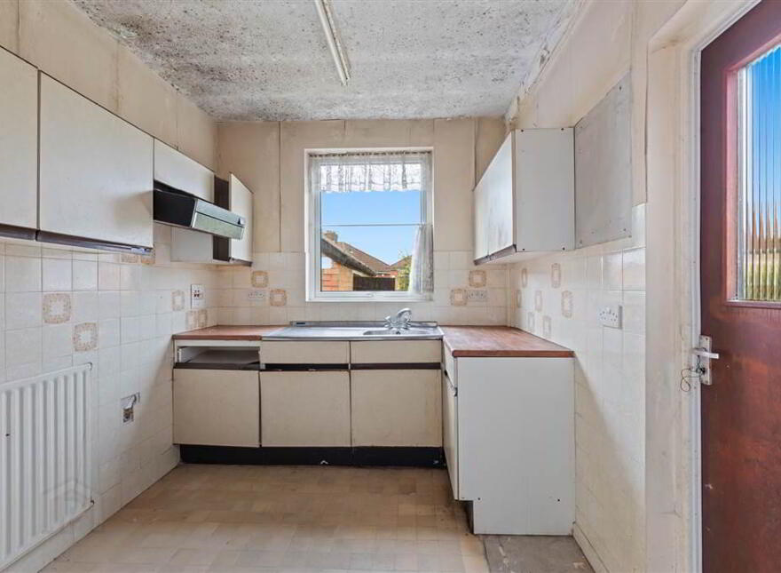 22 Knockbracken Park, Belfast, BT6 0HL