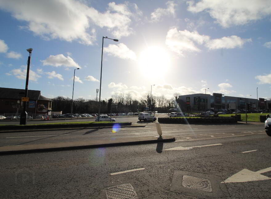 65 Bridge Street, Lisburn, BT28 1XZ