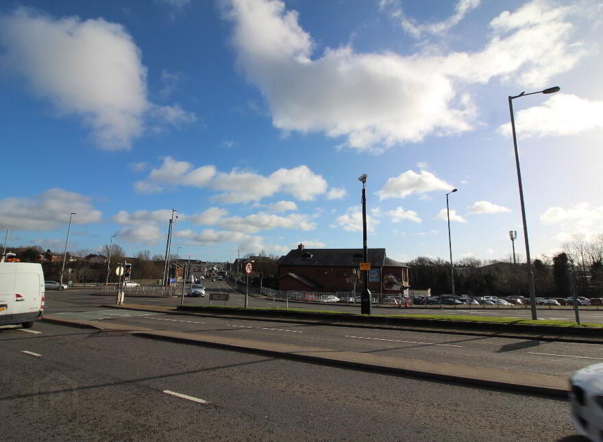 65 Bridge Street, Lisburn, BT28 1XZ