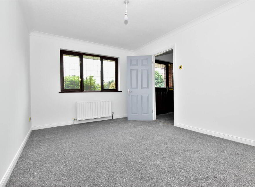 8 Cairndore Close, Newtownards, BT23 8RA