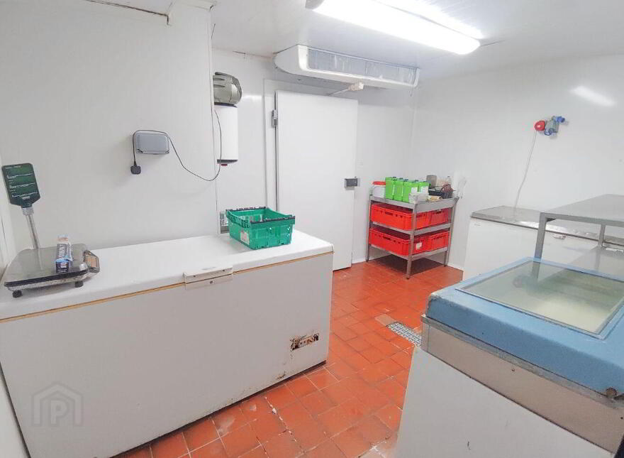 Craughan's Butchers, 33 Hogan Avenue, Kileely, V94W0F8