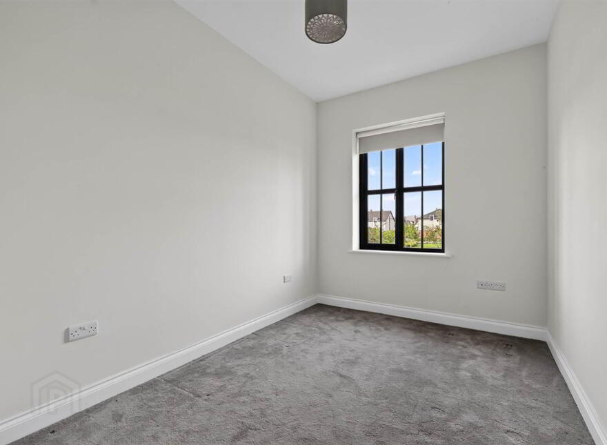 13D Harberton Square, Belfast, BT9 6WN