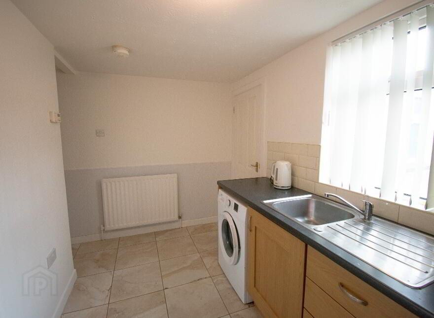 14 Douglas Terrace, Ballymena, BT42 3AP