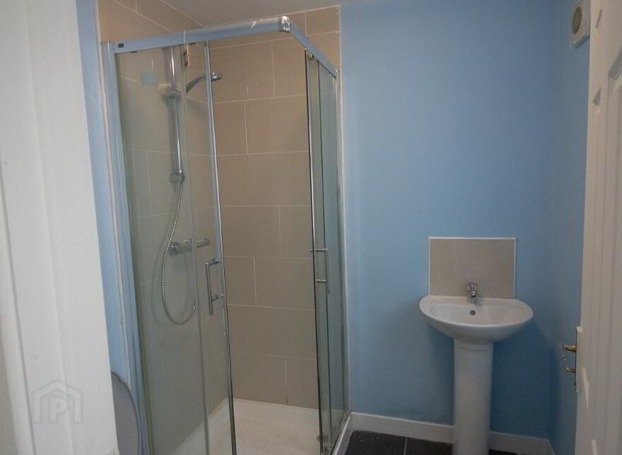 14 Douglas Terrace, Ballymena, BT42 3AP