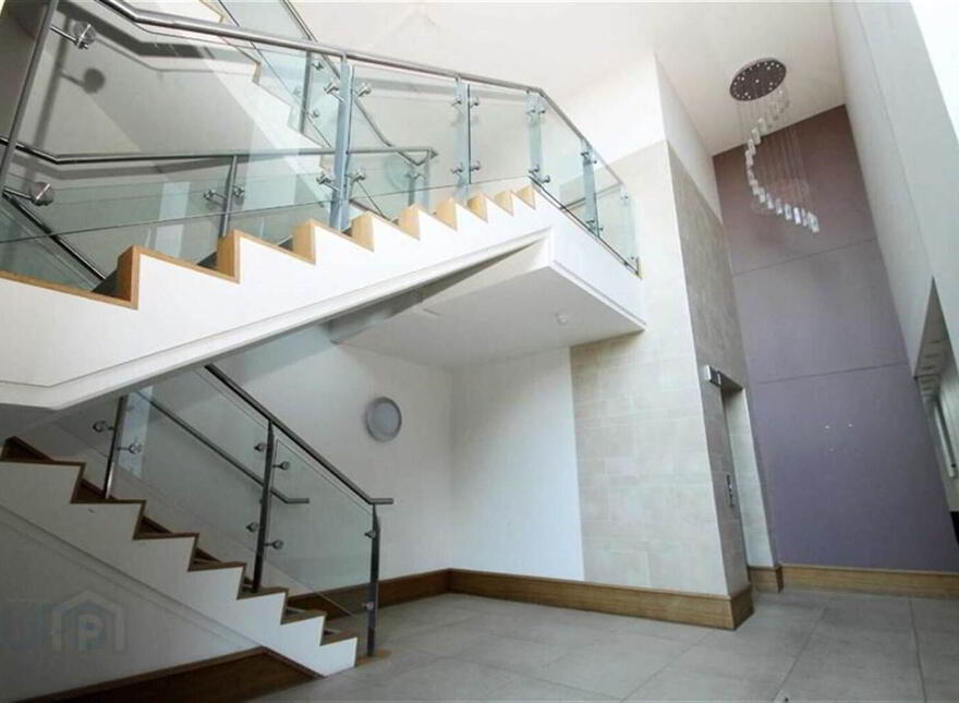 95 The Granary Building, 15 Princes Street, Belfast, BT1 3DS