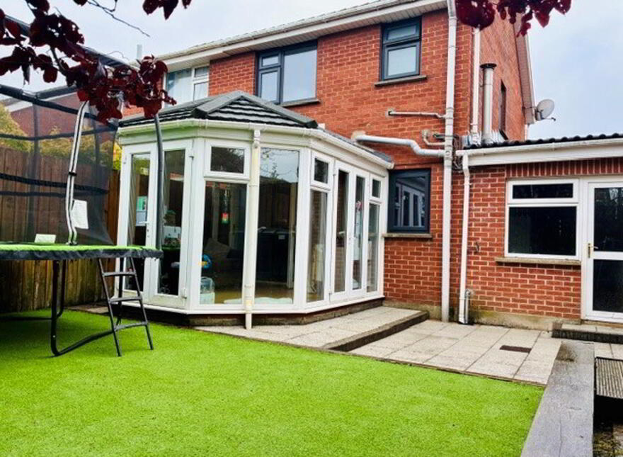 29 Manor Park, Bangor, BT20 3LY