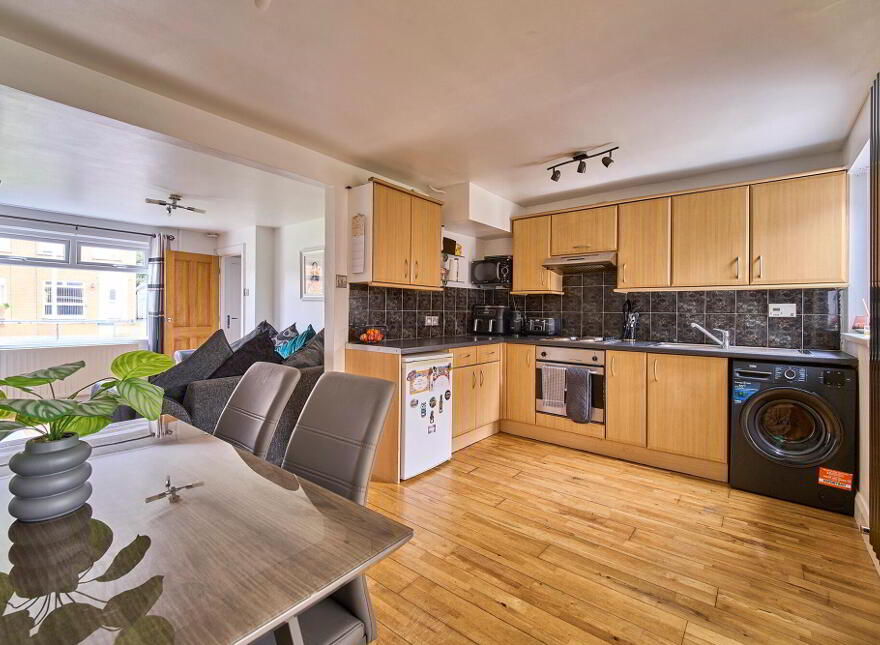 29 Manor Park, Bangor, BT20 3LY