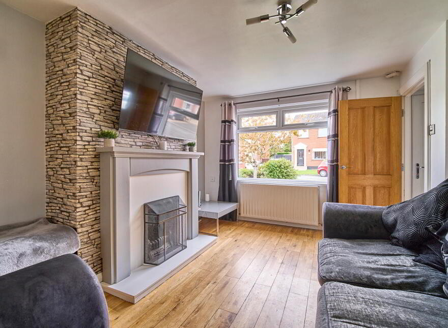 29 Manor Park, Bangor, BT20 3LY
