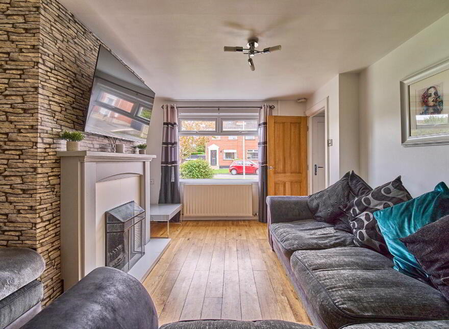29 Manor Park, Bangor, BT20 3LY