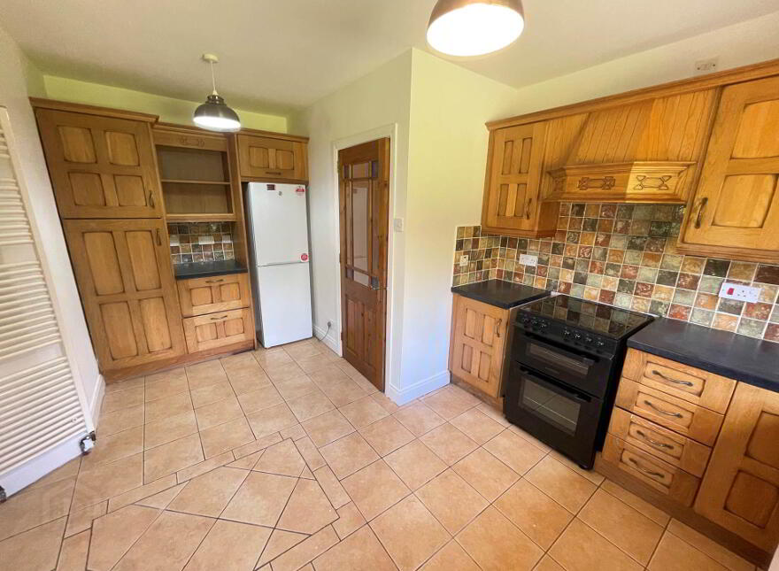 18 Teconnaught Road, Crossgar, Downpatrick, BT30 8QE