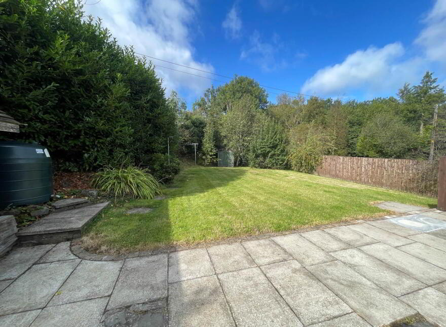 18 Teconnaught Road, Crossgar, Downpatrick, BT30 8QE