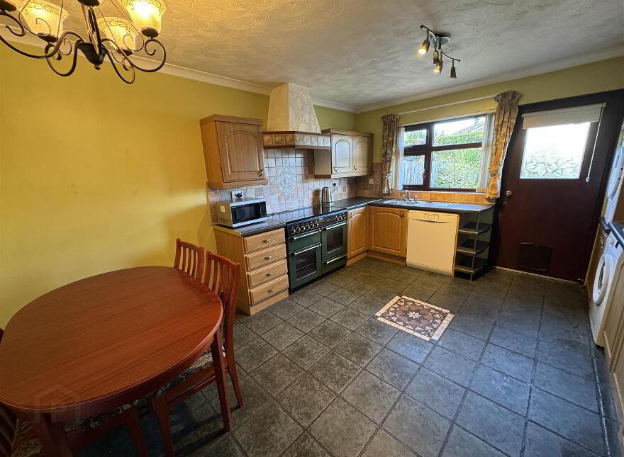 33 Thornleigh Avenue, Randalstown, BT41 3QL