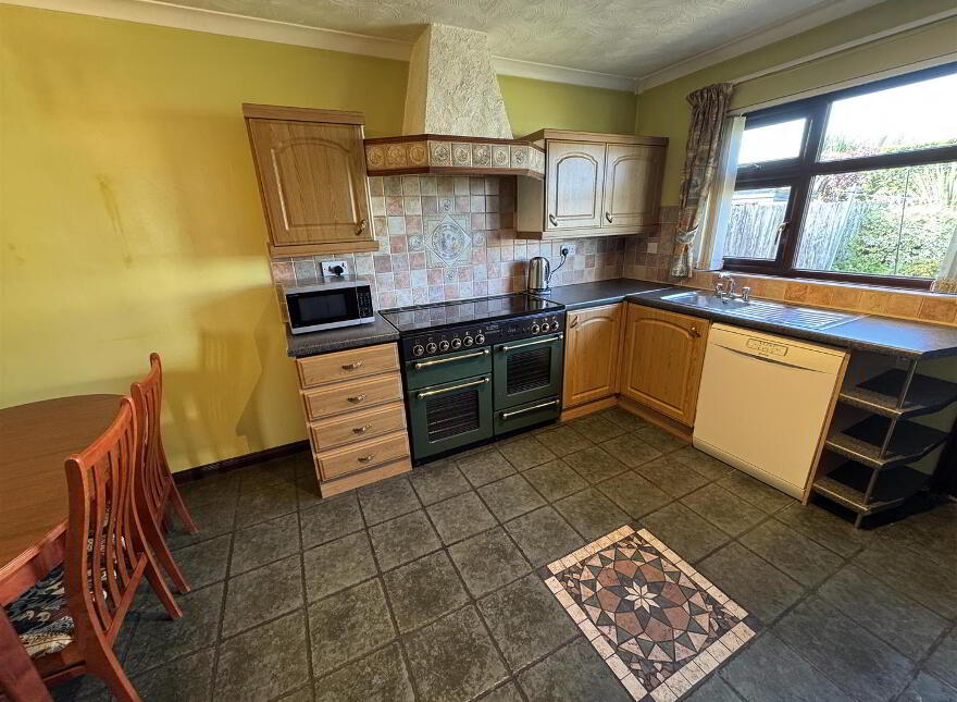 33 Thornleigh Avenue, Randalstown, BT41 3QL