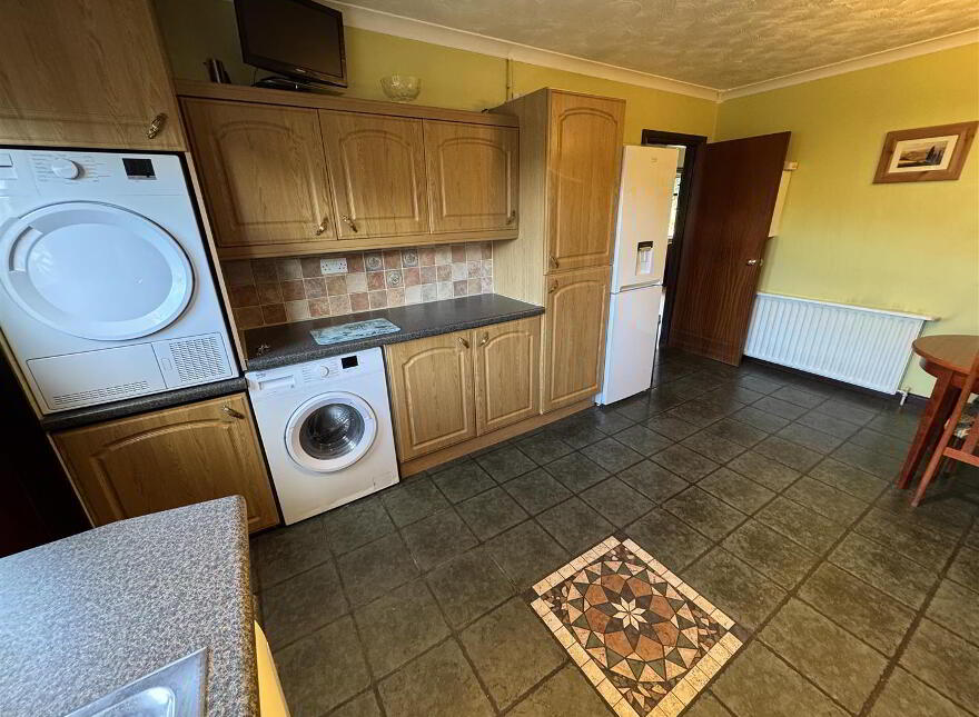 33 Thornleigh Avenue, Randalstown, BT41 3QL
