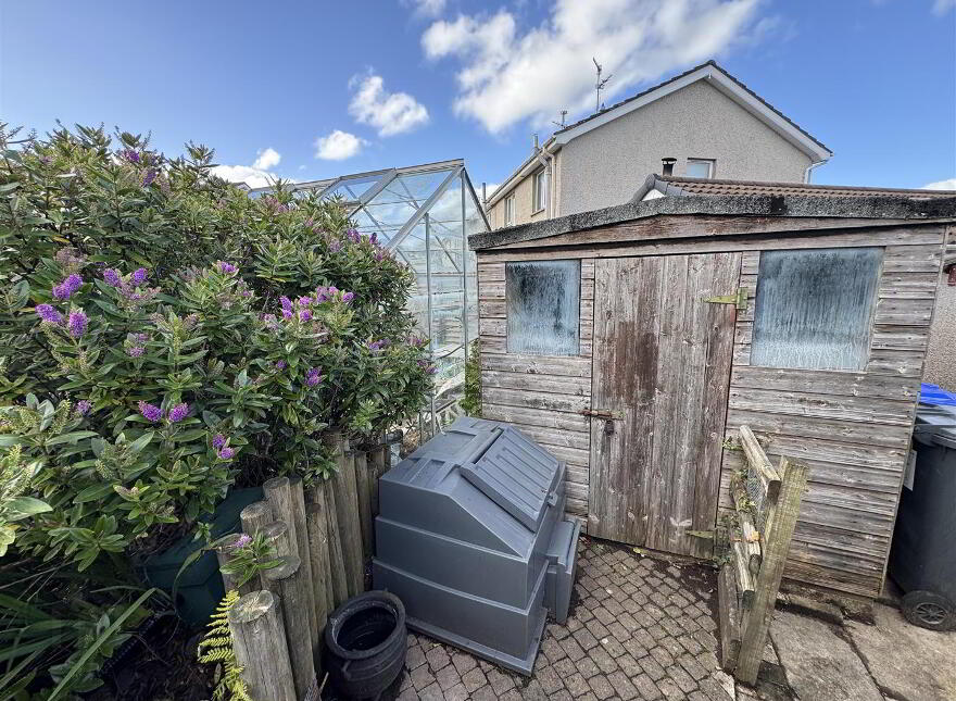 33 Thornleigh Avenue, Randalstown, BT41 3QL
