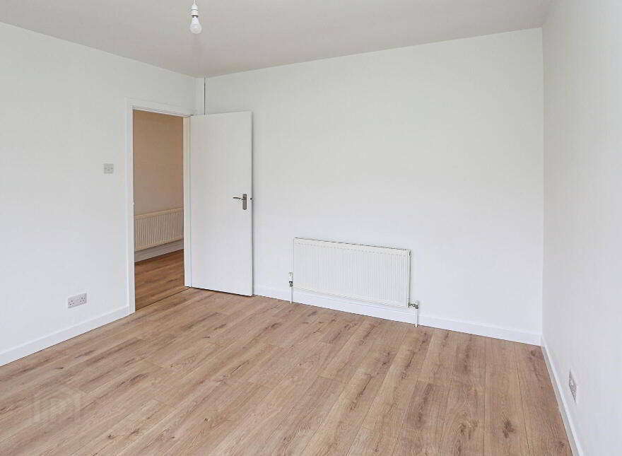 75 Comber Road, Dundonald, BT16 2AQ