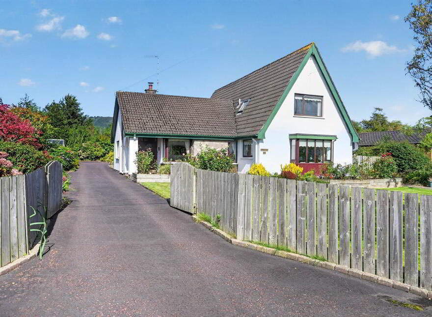 138 Shore Road, Greenisland, Carrickfergus, BT38 8TT