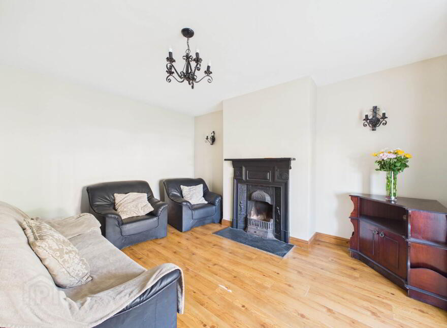 11 Castle Court, Carrick-On-Suir, E32EK61