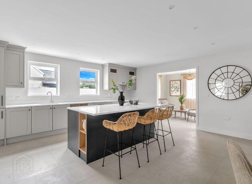 42 Cluain Aoibhinn, Ballyshannon, Ballyshannon, R56W440
