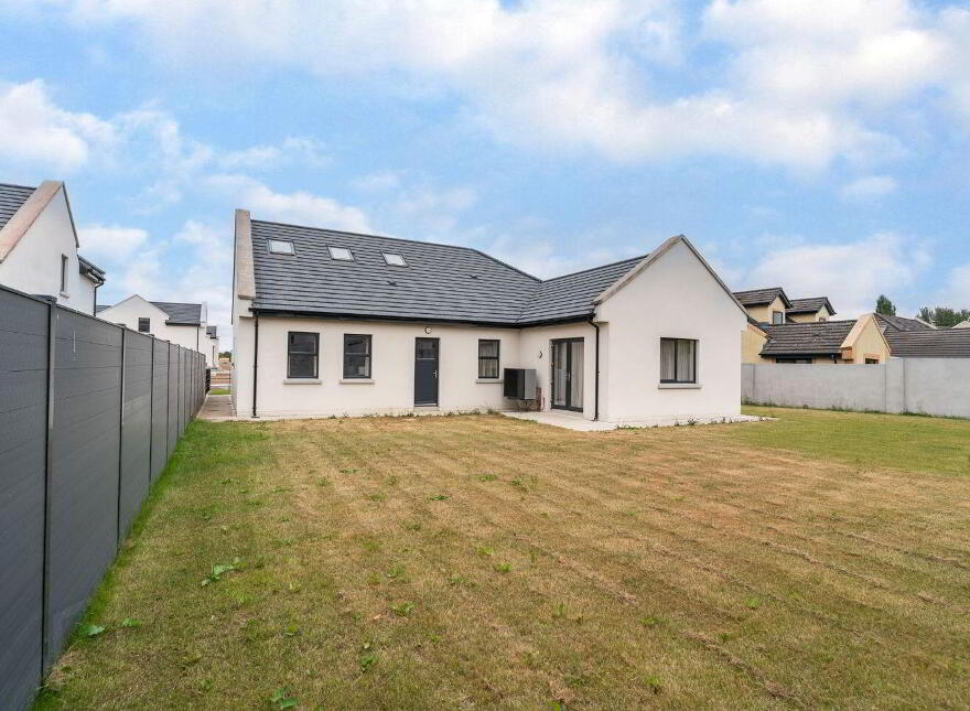 42 Cluain Aoibhinn, Ballyshannon, Ballyshannon, R56W440