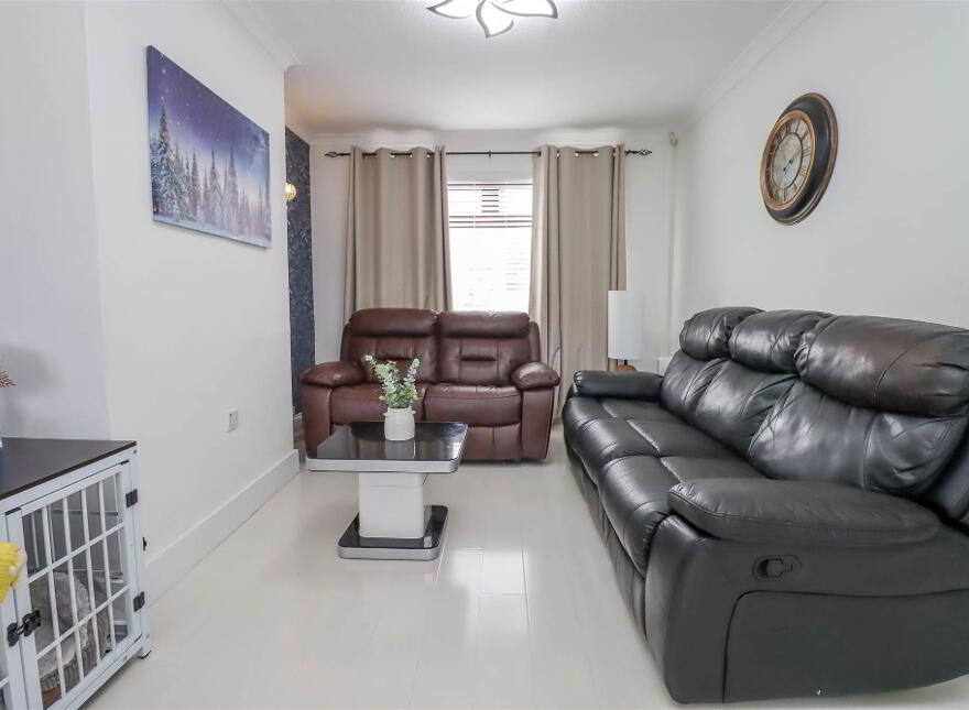 5 Cherryhill Crescent, Dundonald, BT16 1JQ