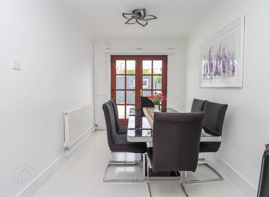 5 Cherryhill Crescent, Dundonald, BT16 1JQ