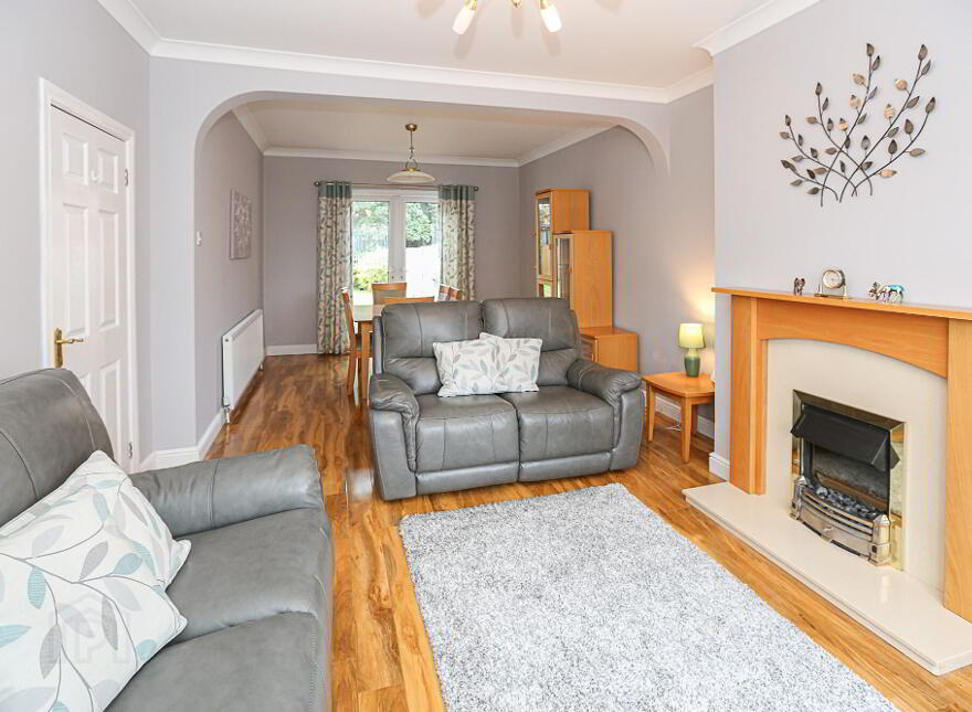 52 Hillsborough Drive, Belfast, BT6 9DS
