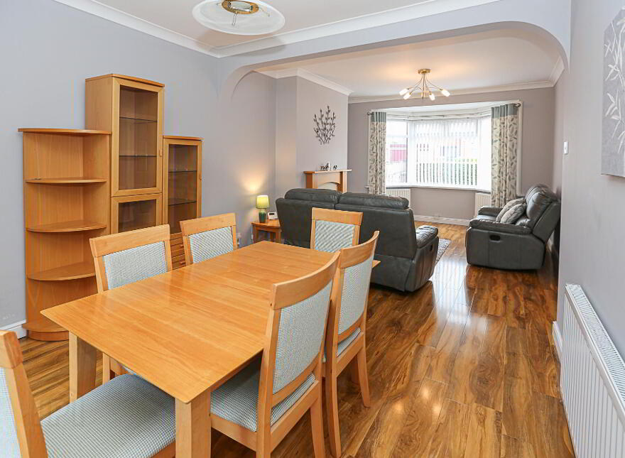 52 Hillsborough Drive, Belfast, BT6 9DS