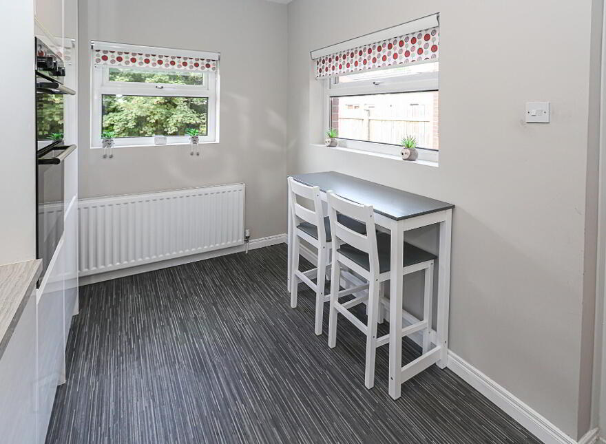52 Hillsborough Drive, Belfast, BT6 9DS