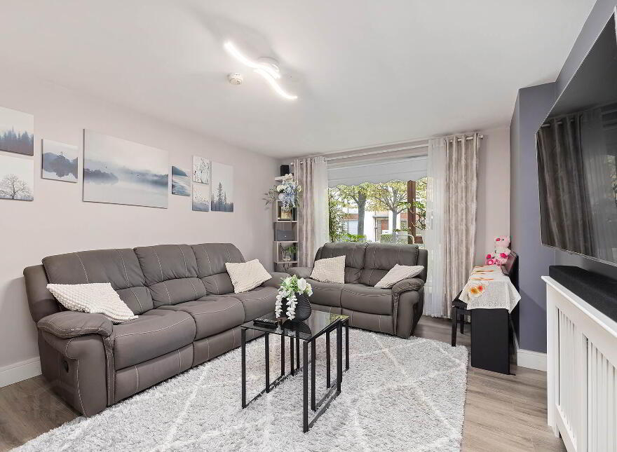 81 Castlegate Way, Adamstown, Lucan, K78R4E5