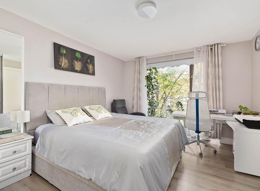81 Castlegate Way, Adamstown, Lucan, K78R4E5