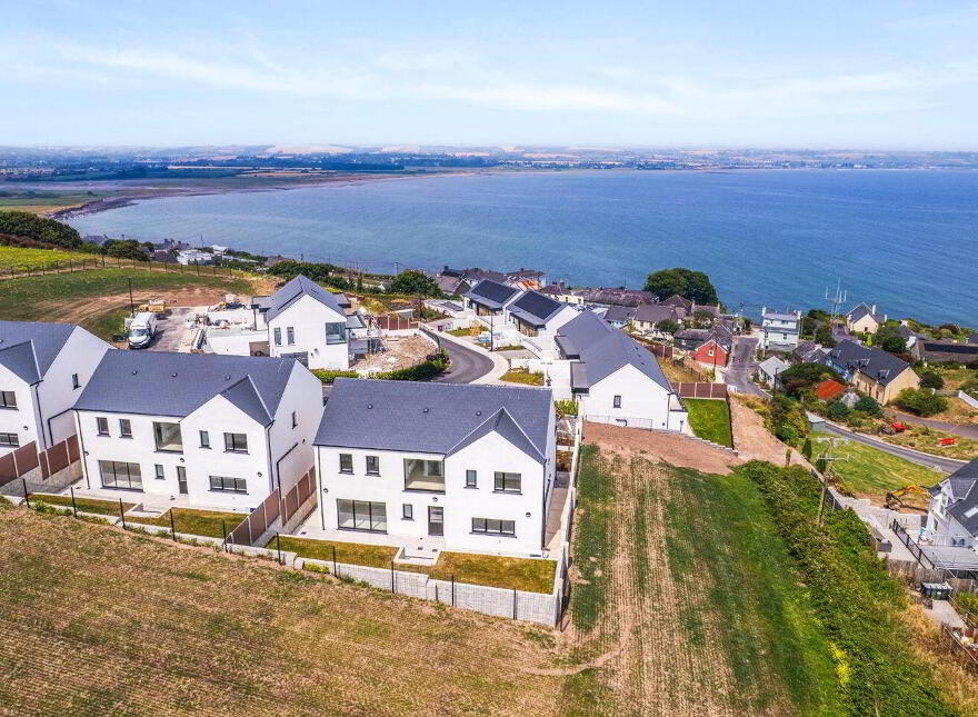 5 Ocean View, Barrack Hill, Ballycotton, P25R8C2