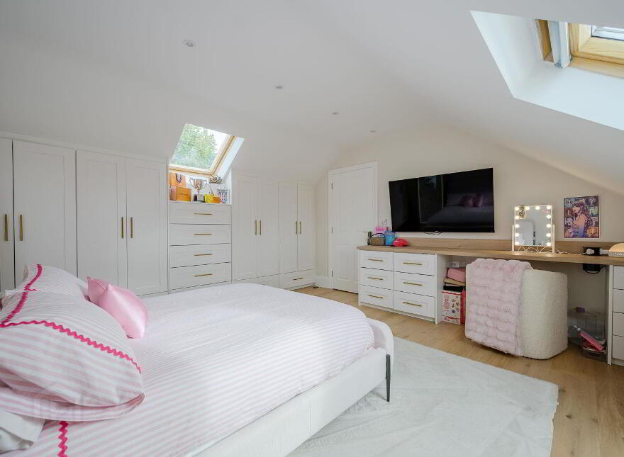 5 Grangewood Chase, Dundonald, Belfast, BT16 1HW